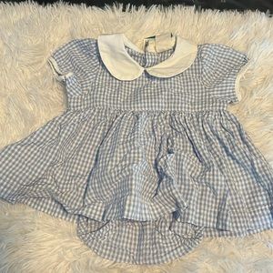 Infant girls dress size 0-1 month